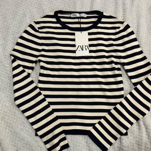 Zara Coastal cropped long sleeve shirt